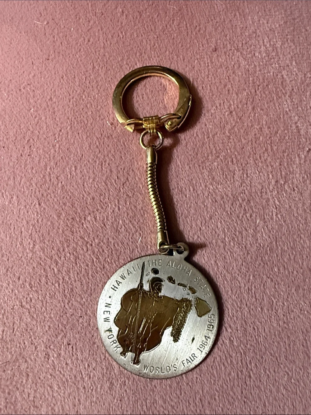 Vintage Hawaii World's Fair 1964-1965 Gold & Silver Keychain